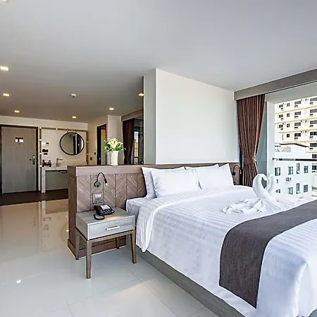 Hotel Blackwoods - Sha Extra