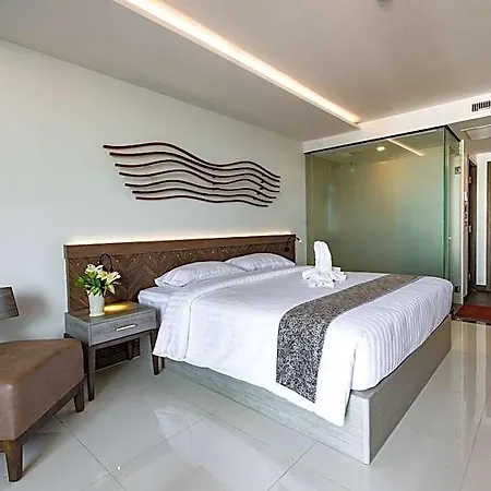 Hotel Blackwoods - Sha Extra