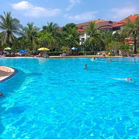 View Talay 1b By Franco Jontiem Bed & Breakfast