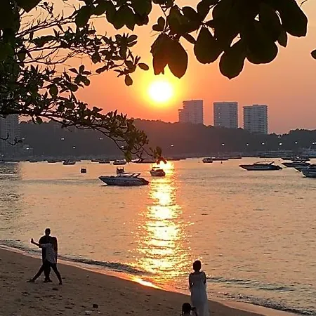 Bed & Breakfast View Talay 1b By Franco Jontiem Pattaya