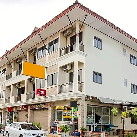Baan Wararin Hostel