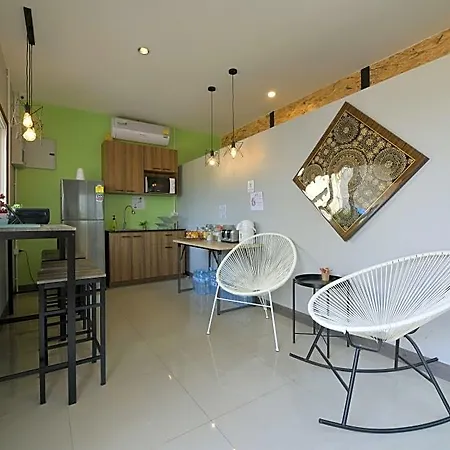 Baan Wararin Hostel *