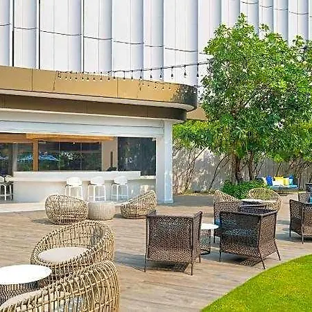 โรงแรม Ozo North Pattaya