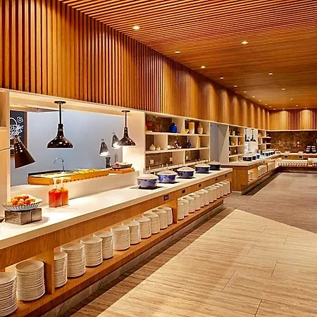 โรงแรม Ozo North Pattaya