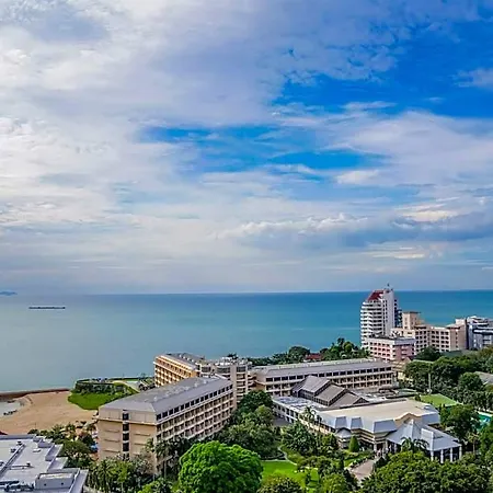 โรงแรม Ozo North 4*