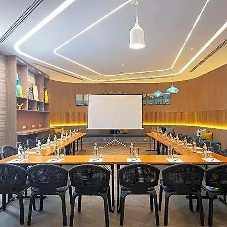 Ozo North โรงแรม Pattaya