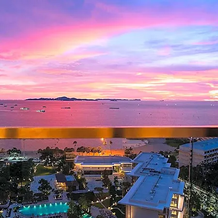 โรงแรม Ozo North