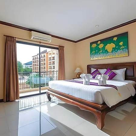 The Ld โรงแรม 4*