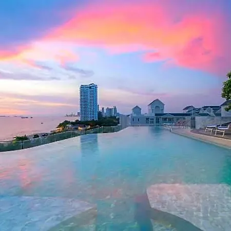 Bayphere Jc Hotel