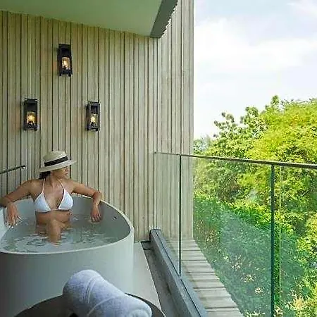 Bayphere Jc Hotel 4*