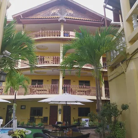 Phratamnak & - 100 Mtr From The Guest house Pattaya