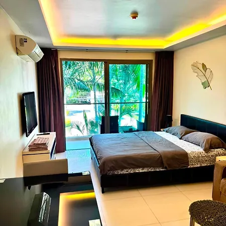 Apartment Club Royal *