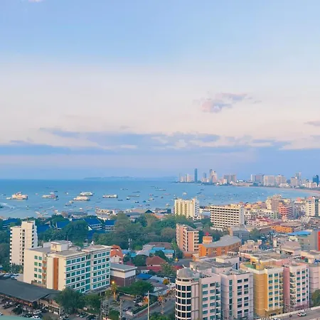 Unixx Delux View Near Walking Street * Pattaya