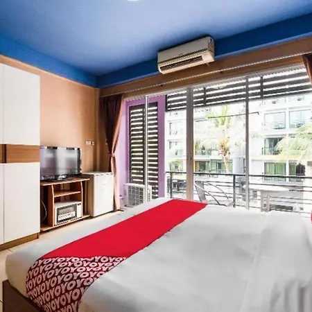 Oyo 826 Cozy 2* Pattaya