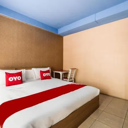 Oyo 826 Cozy 2*