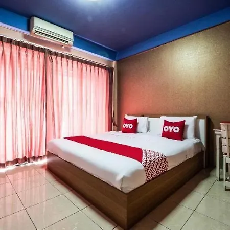 Oyo 826 Cozy 2*
