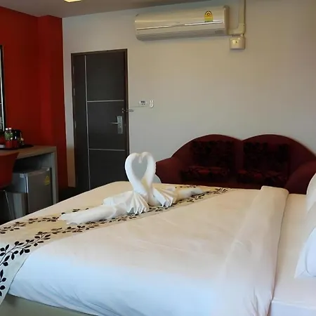 Chariot Hotel Pattaya