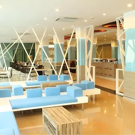 Chariot Hotel