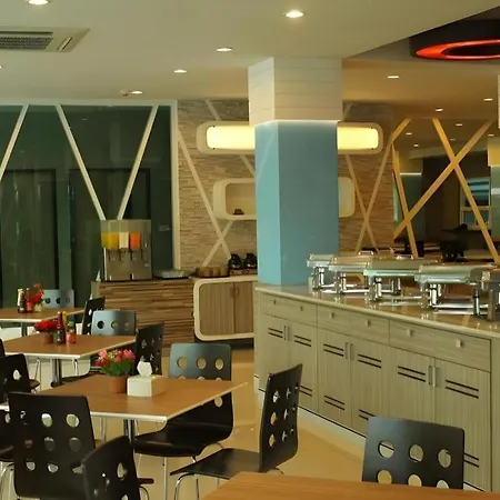 Chariot 3* Pattaya