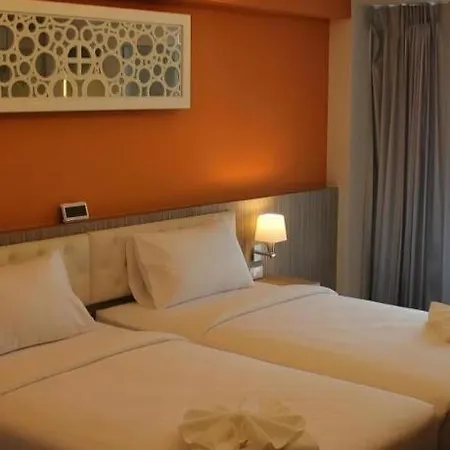 Hotel Chariot 3*