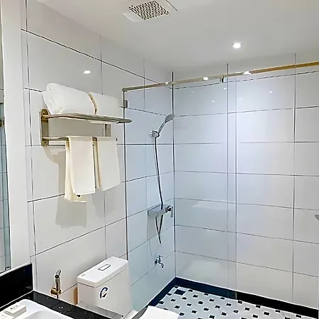 Hotel The Tung 3*