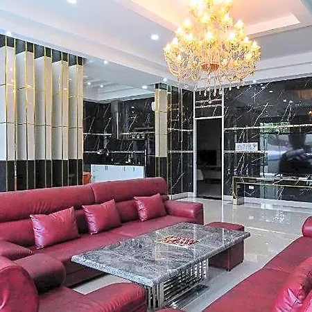 Villa Pool Pattaya