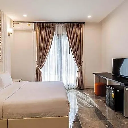 Villa Pool Pattaya