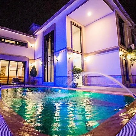 Pool Villa Pattaya