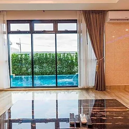 Pool Villa Pattaya