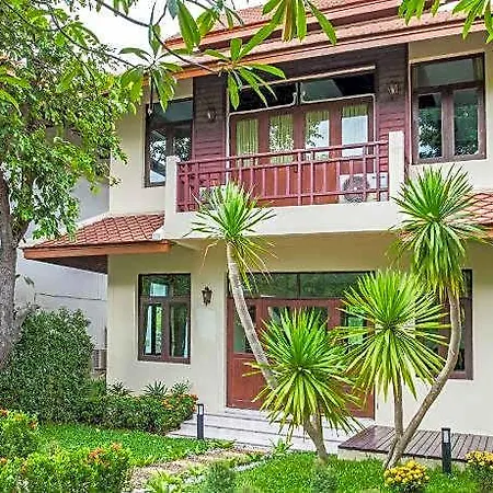 Achawalai Village 3*