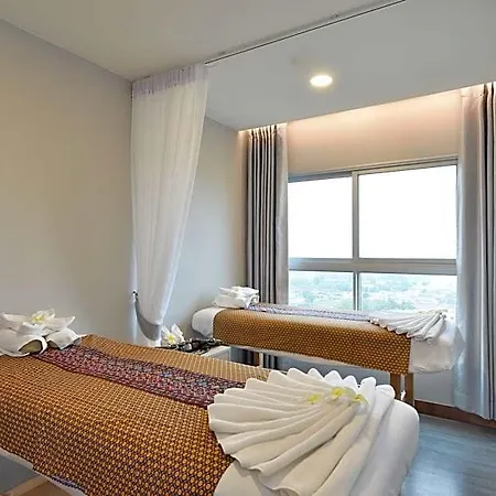 Centre Point Prime โรงแรม Pattaya