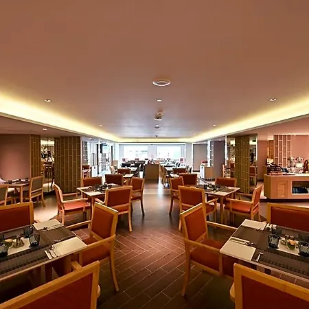 โรงแรม M - Sha Extra