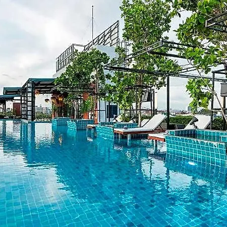 Surestay By Western T 4* Pattaya
