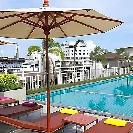 โรงแรม The Whisper 3*