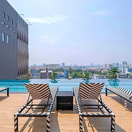 Chezzotel 4* Pattaya