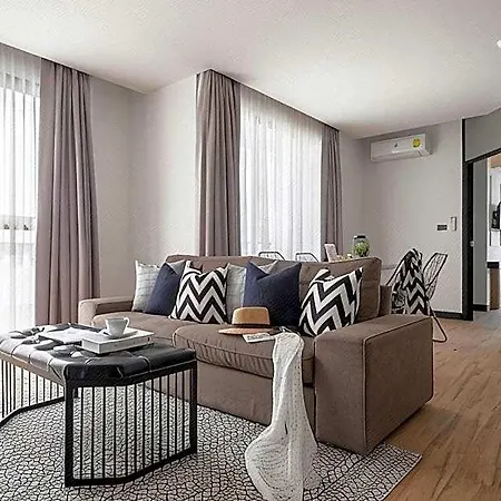 Chezzotel โรงแรม Pattaya