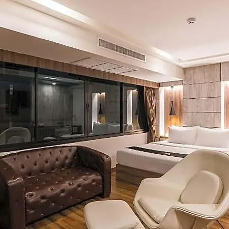 Acqua Hotel Pattaya