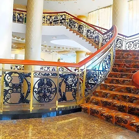 Adriatic Palace โรงแรม 5*