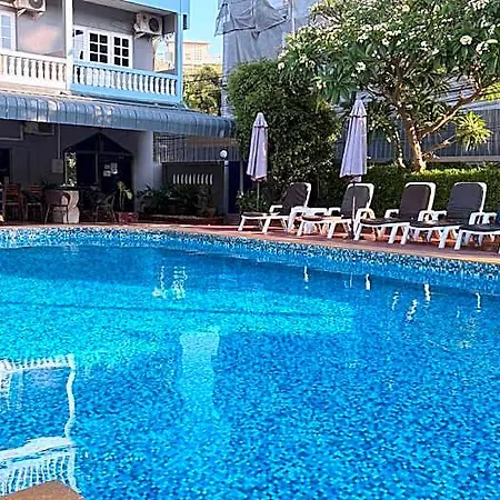 Collection O Southern Star Pattaya