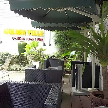 เดอะ โกลเด้น วิล บูติคแอนด์สปา Pattaya