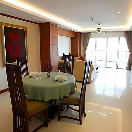 Hotel Tara Court Pattaya