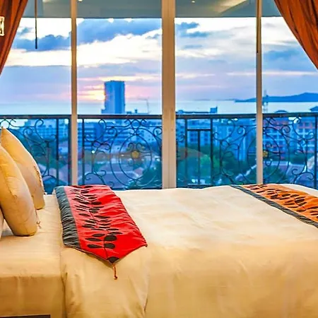 Tara Court Hotel 3*