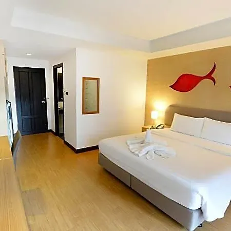โรงแรม Siam View And 3*