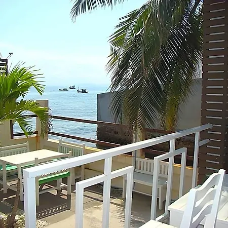 Sea Koh Larn 1