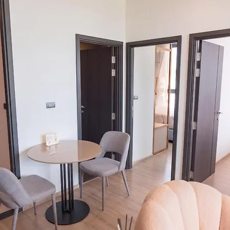 Edge 2br Ocean View Luxury Rooftop Pool Location Apartment Pattaya