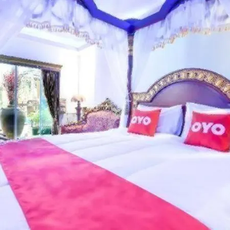 Oyo 549 Maesri Hotel