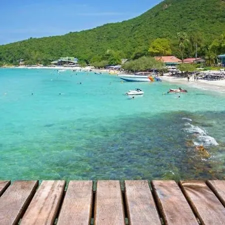 Rakchayanin Koh Larn 3*