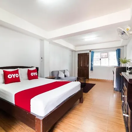 Oyo 1157 Ploy Pailin Place Hotel