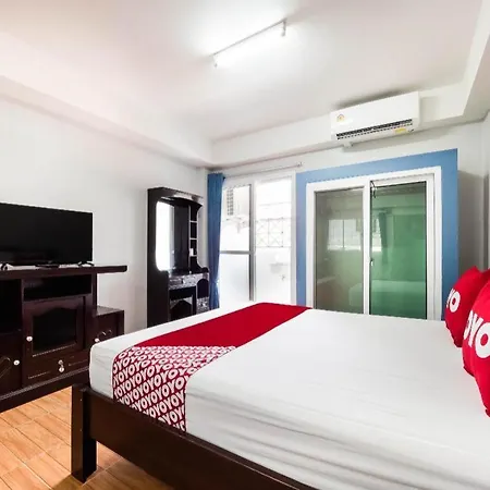 Hotel Oyo 1157 Ploy Pailin Place 2*