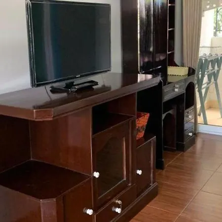 Oyo 1157 Ploy Pailin Place Hotel Pattaya
